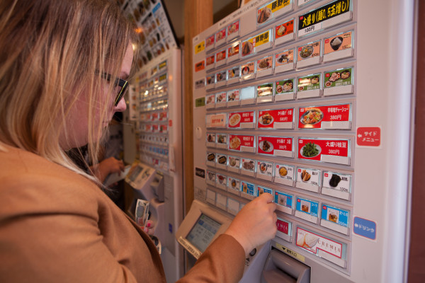Vending ramen