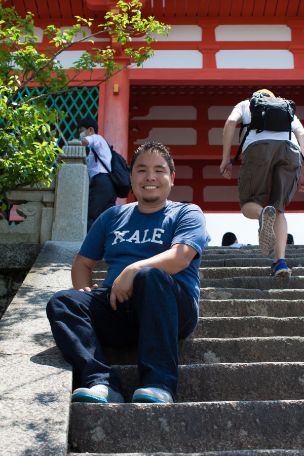 Andrew on the steps of Kiyomizu-dera temple